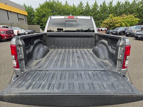 Used 2020 RAM 1500 Big Horn AWD/4WD image 11
