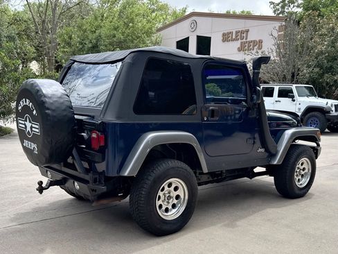 Used 2004 Jeep Wrangler X AWD/4WD image 13