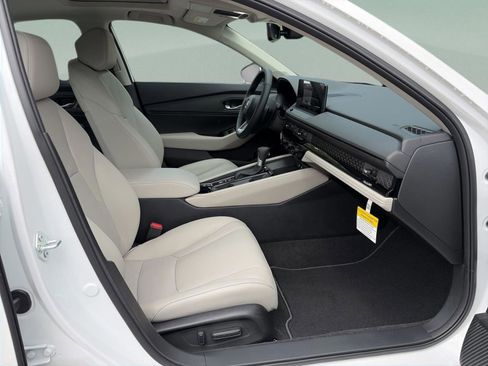 New 2026 Honda Accord Touring image 19