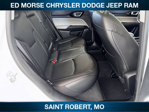 Certified 2022 Jeep Compass Limited image 24