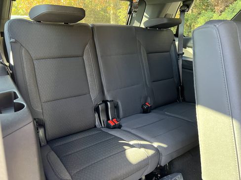 New 2026 Chevrolet Tahoe LS image 33