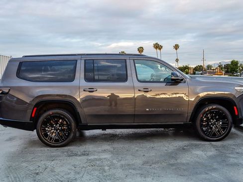 New 2026 Jeep Grand Wagoneer L Limited AWD/4WD image 13
