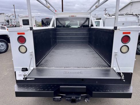 Used 2015 Ford F250 XLT image 5