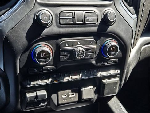 Used 2020 Chevrolet Silverado 1500 RST w/ All-Star Edition image 21