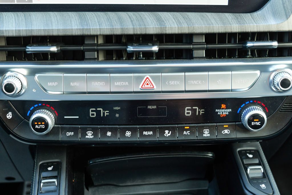Used 2023 Kia Telluride SX AWD/4WD image 52