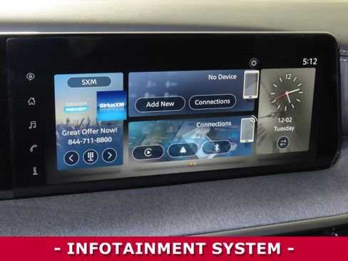 Certified 2025 Nissan Kicks SV w/ Charging Package image 16