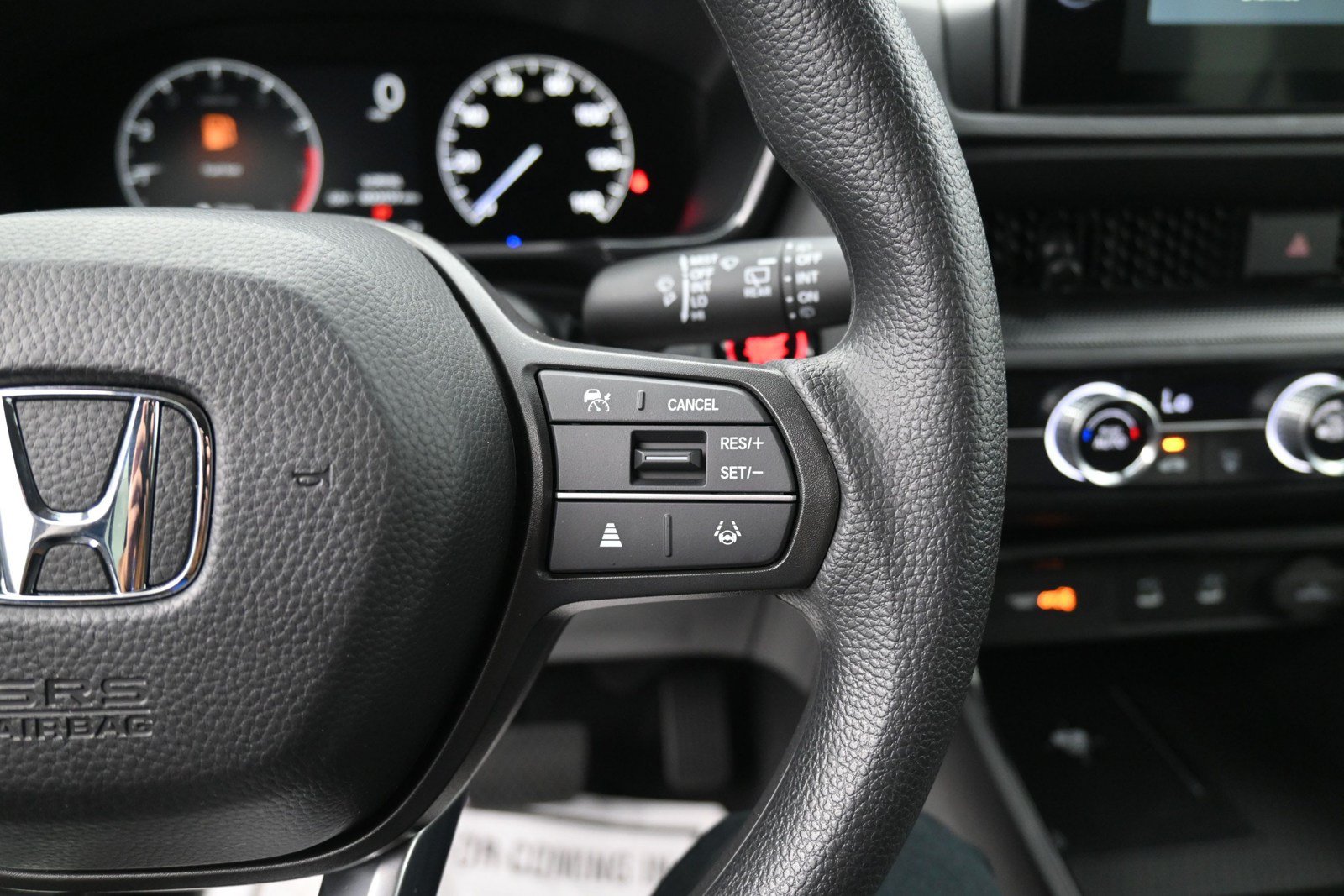Used 2027 Honda CR-V LX image 30