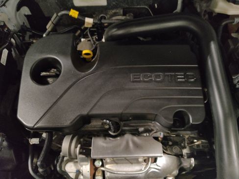 Used 2024 Chevrolet Equinox LT image 30