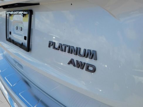 New 2026 Nissan Rogue Platinum image 38