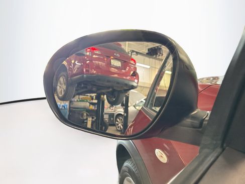 Used 2012 Nissan Juke SL AWD/4WD image 16