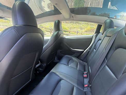 Used 2023 Tesla Model 3 Standard Range RWD image 13