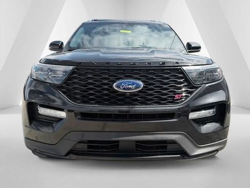 Used 2020 Ford Explorer ST w/ ST Street Pack AWD/4WD image 2