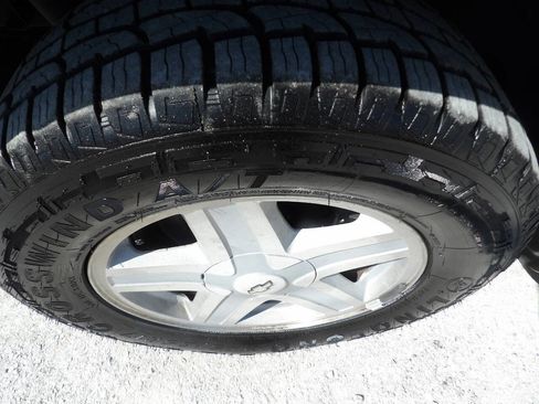 Used 2003 Chevrolet TrailBlazer LTZ image 14