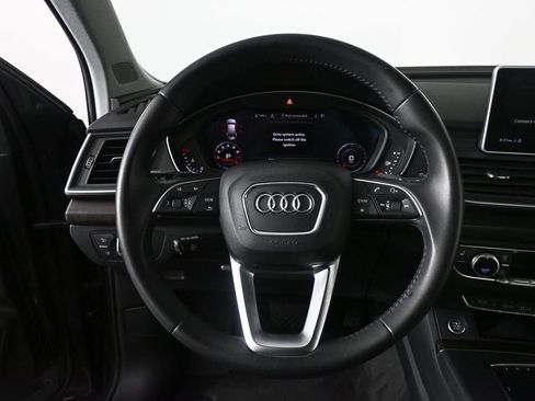 Used 2018 Audi Q5 2.0T Premium Plus w/ Premium Plus Package AWD/4WD image 2