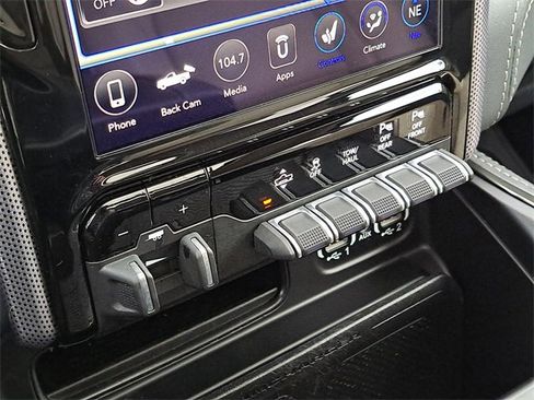 Used 2021 RAM 1500 Limited image 16