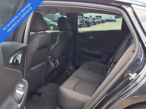 Used 2022 Chevrolet Malibu LT FWD image 12