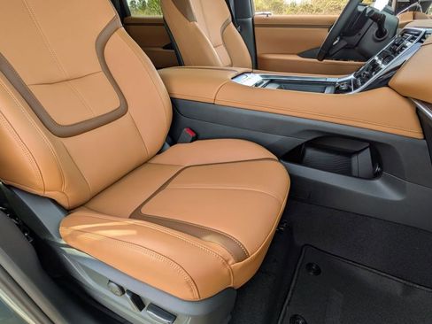 New 2026 Nissan Armada SL w/ Captain's Chari Seat Package RWD image 33