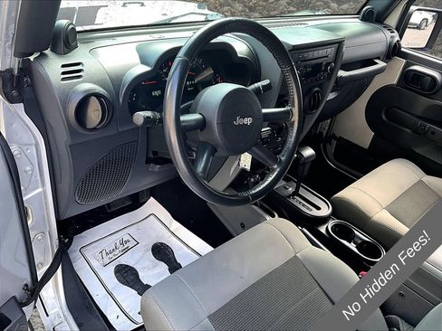 Used 2009 Jeep Wrangler X AWD/4WD image 11