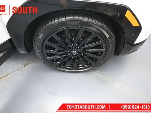 Used 2025 Hyundai Santa Fe Calligraphy AWD/4WD image 42