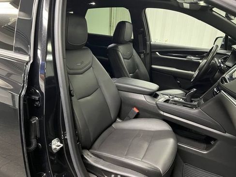 Certified 2024 Cadillac XT5 Premium Luxury FWD image 18