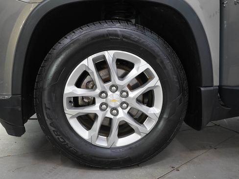 Used 2018 Chevrolet Traverse LT AWD/4WD image 31