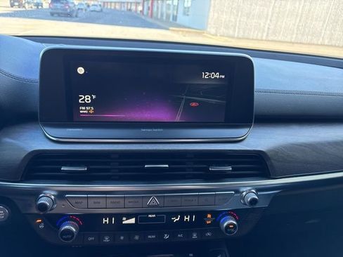 Certified 2022 Kia Telluride SX w/ SX Prestige Package image 12