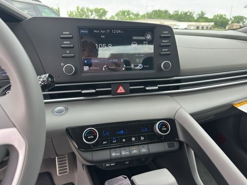 New 2026 Hyundai Elantra Sport FWD image 13