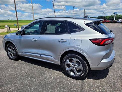 Used 2024 Ford Escape ST-Line w/ Tech Pack #1 AWD/4WD image 10