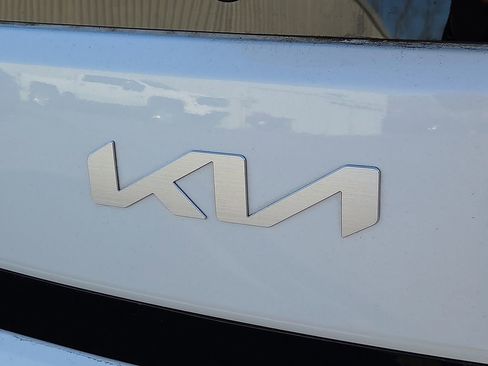 Certified 2023 Kia Soul GT-Line image 27