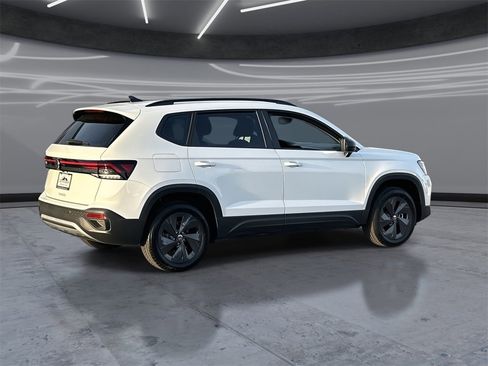 New 2026 Volkswagen Taos S image 5