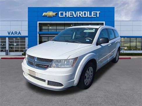 Used 2015 Dodge Journey American Value Package w/ Flexible Seating Group image 1