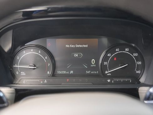 Used 2021 Lincoln Corsair FWD w/ Equipment Group 101A image 24