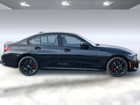 Used 2026 BMW 330i Sedan w/ M Sport Package RWD image 8