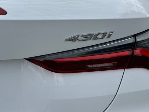 Used 2023 BMW 430i Convertible w/ Premium Package image 38