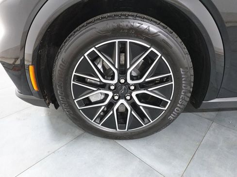 Used 2025 Ford Mustang Mach-E Premium image 28