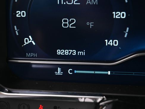Used 2024 Chevrolet Silverado 2500 High Country w/ High Country Premium Package AWD/4WD image 14
