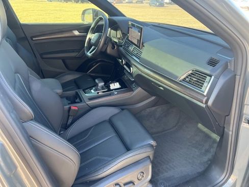 Used 2023 Audi Q5 2.0T Premium Plus w/ Premium Plus Package image 4