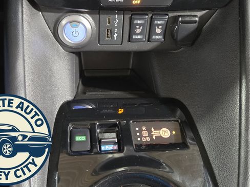 Used 2020 Nissan Leaf SL Plus w/ Protection Package image 15