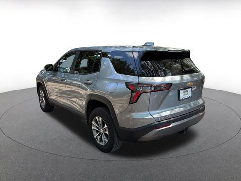 Used 2025 Chevrolet Equinox LT FWD image 15