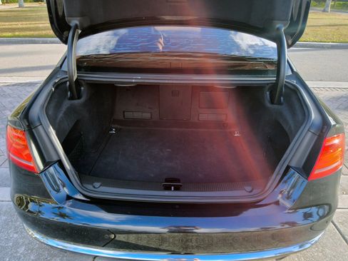 Used 2011 Audi A8 L 4.2 image 42