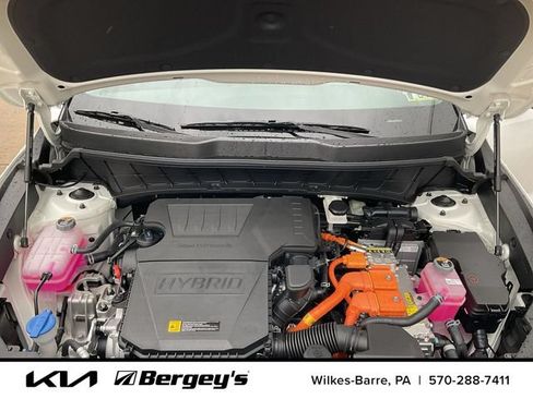 Certified 2023 Kia Niro EX FWD image 18