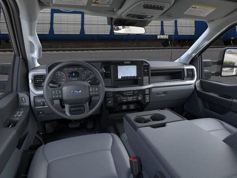 New 2026 Ford F450 XL w/ XL Chrome Package RWD image 9