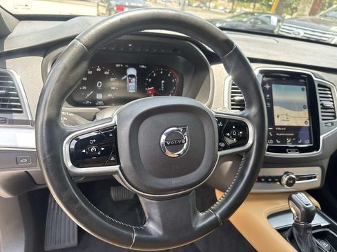 Used 2017 Volvo XC90 T6 Momentum w/ Vision Package AWD/4WD image 24