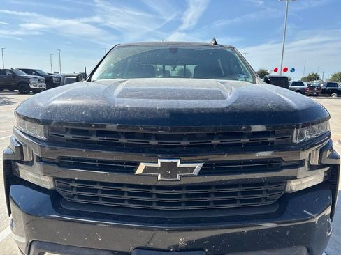 Used 2020 Chevrolet Silverado 1500 RST w/ Texas Edition RWD image 2