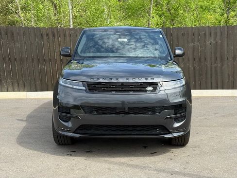 New 2026 Land Rover Range Rover Sport Dynamic SE AWD/4WD image 9