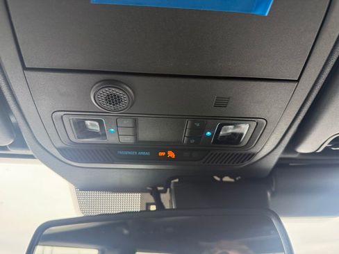 New 2025 Ford Bronco Outer Banks image 32