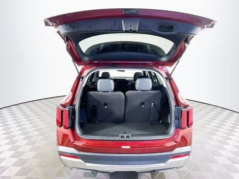 Used 2025 Kia Sorento S FWD image 27