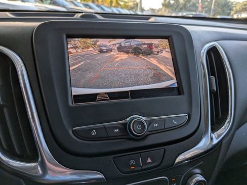 Used 2022 Chevrolet Equinox LT image 26