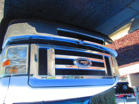 Used 2009 Ford E-250 and Econoline 250 image 12