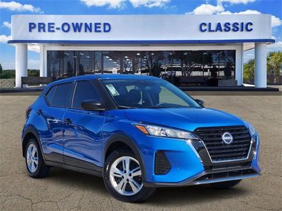 Used 2025 Nissan Kicks Play S